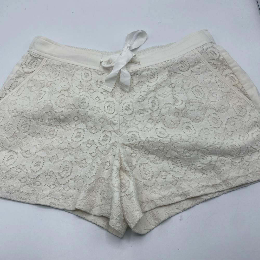 Ann Taylor Loft Eyelet Lace Shorts Size 2 100% Cotton Lined 3.5 Inseam Pockets